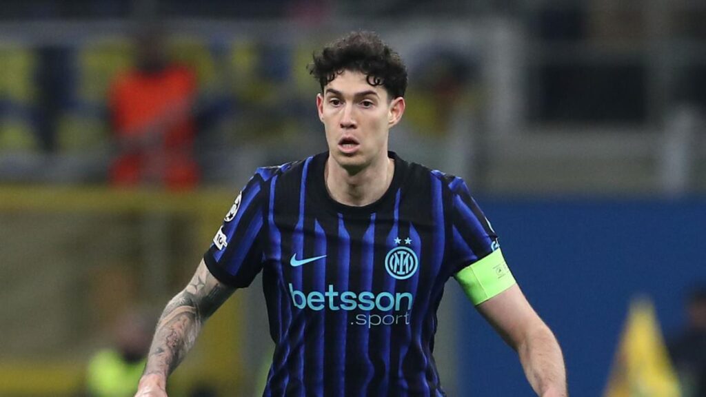 bastoniinter